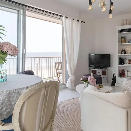 Apartament Coup De Coeur Face Saint-Michel-Chef-Chef